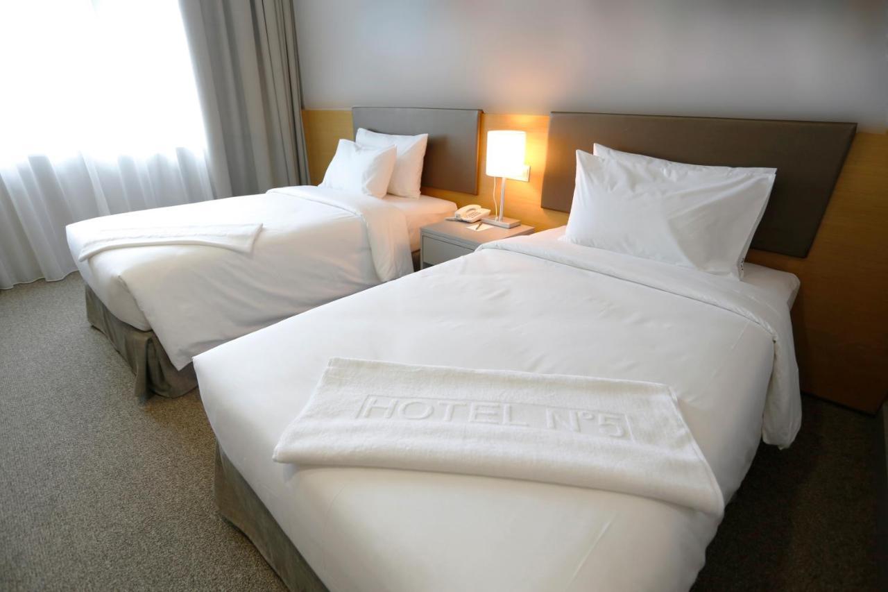 Hotel N°5 Kota Kinabalu Extérieur photo