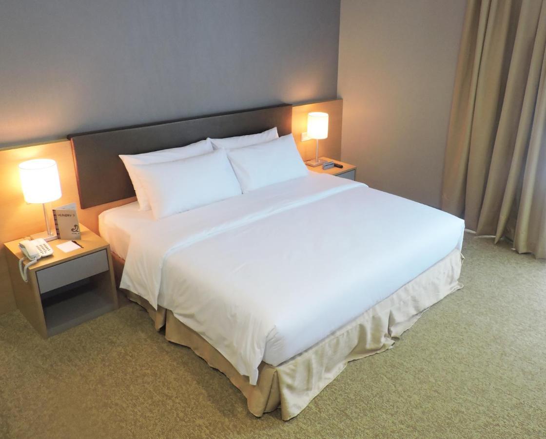 Hotel N°5 Kota Kinabalu Extérieur photo