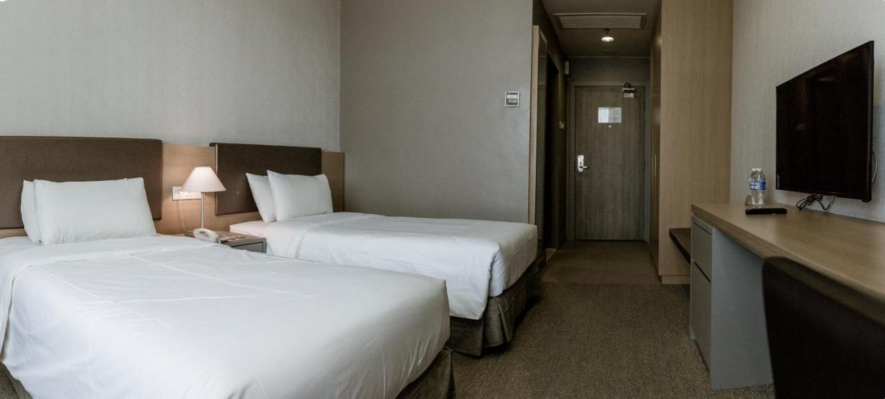 Hotel N°5 Kota Kinabalu Extérieur photo