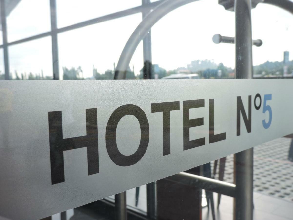 Hotel N°5 Kota Kinabalu Extérieur photo
