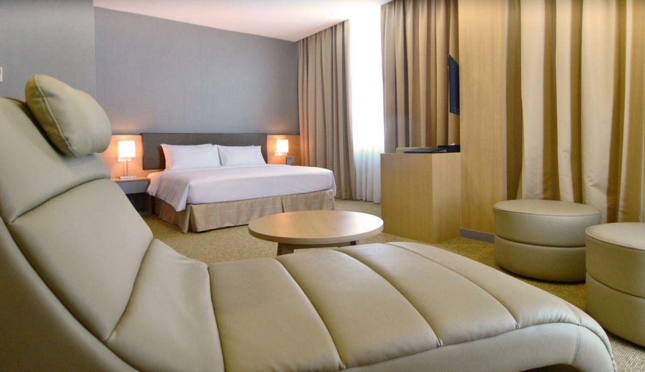 Hotel N°5 Kota Kinabalu Extérieur photo